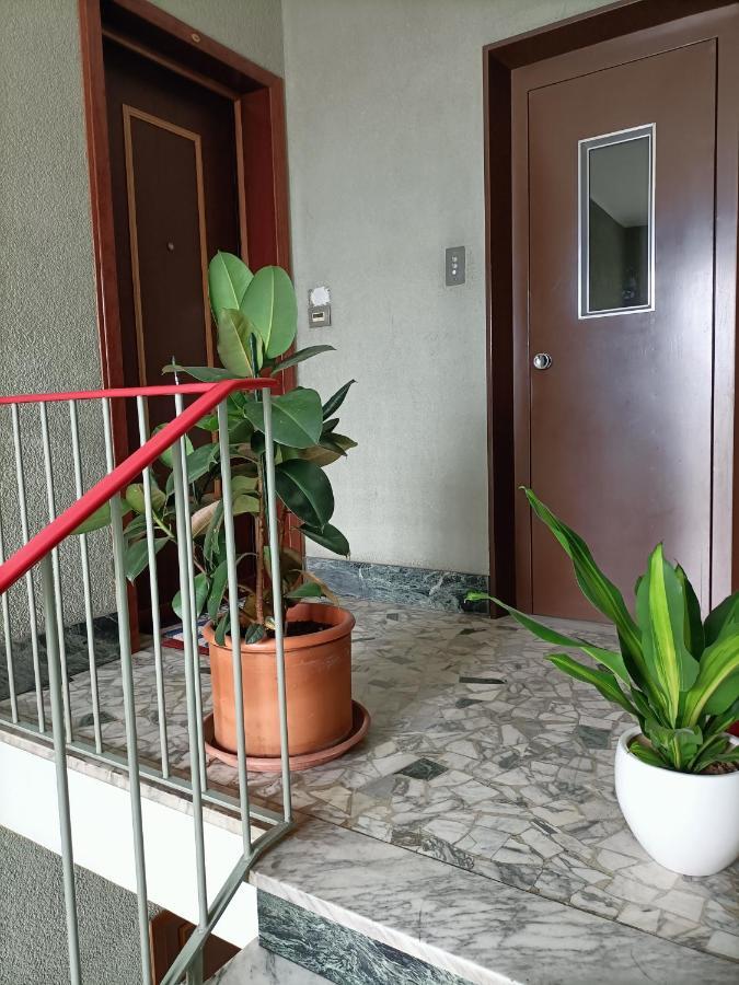 Diva Apartment Turin Bagian luar foto