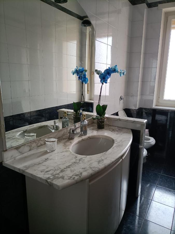 Diva Apartment Turin Bagian luar foto