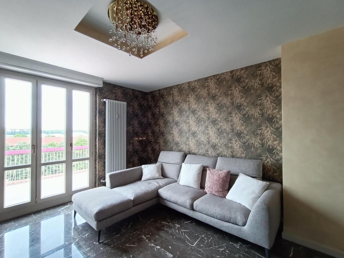 Diva Apartment Turin Bagian luar foto