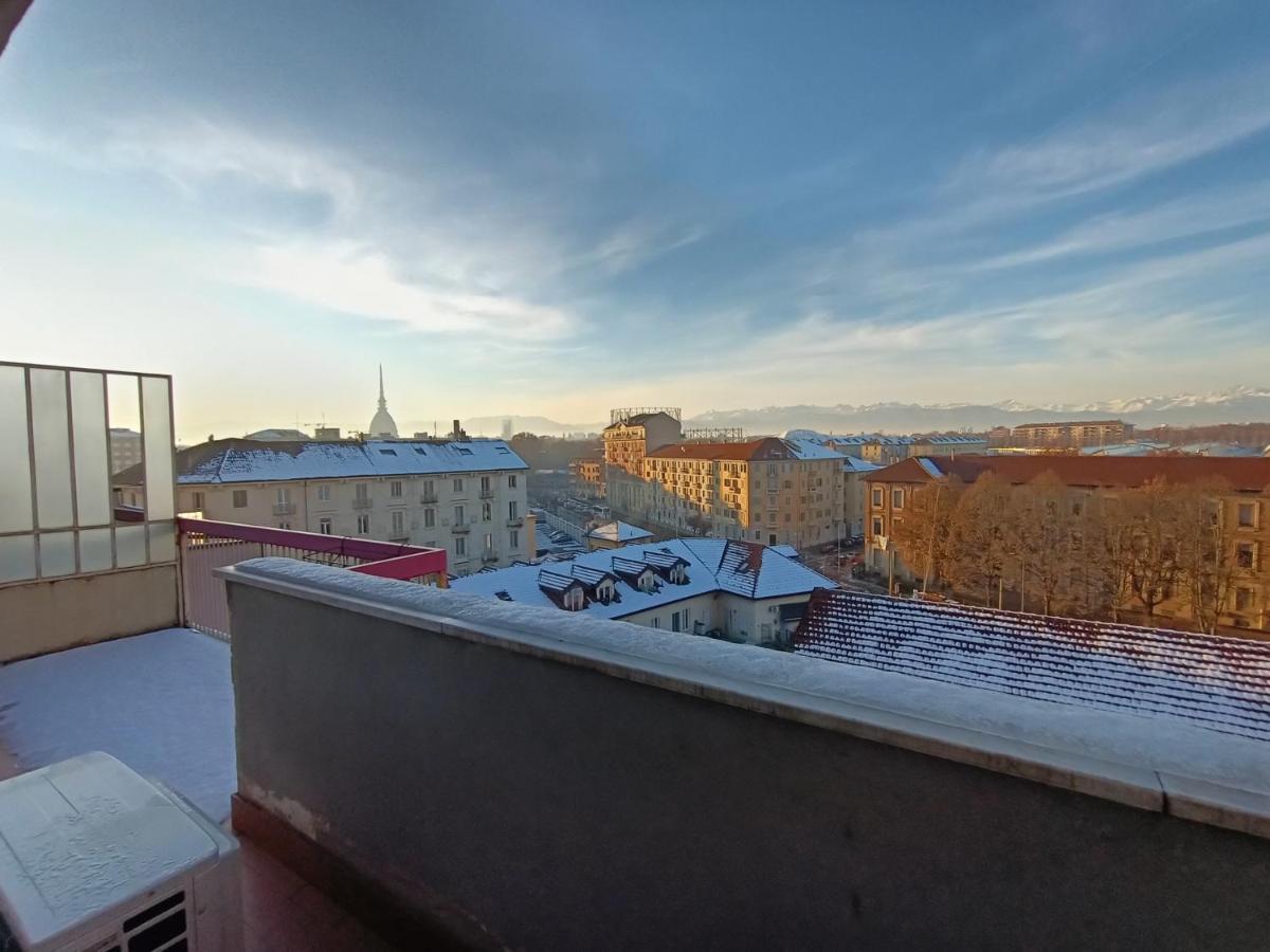 Diva Apartment Turin Bagian luar foto
